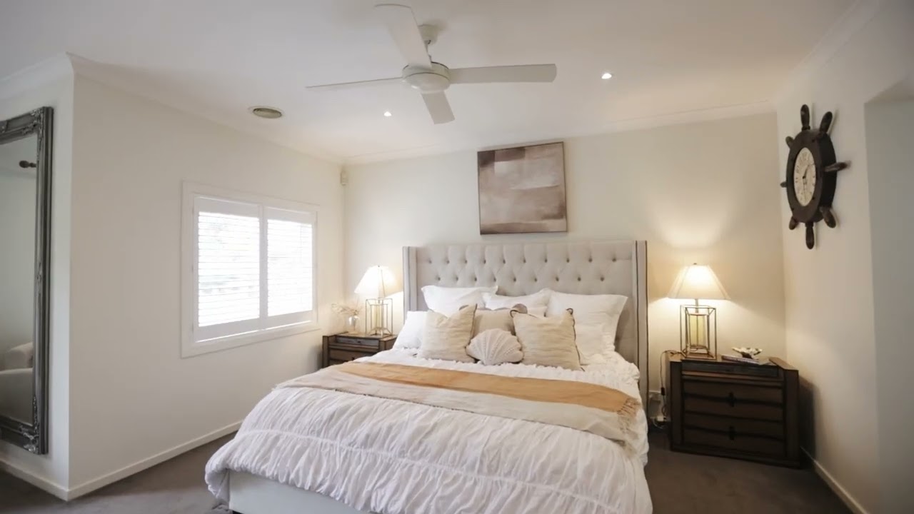 Stunning Family Home in Prime Point Cook Location | 40 Alamanda Boulevard