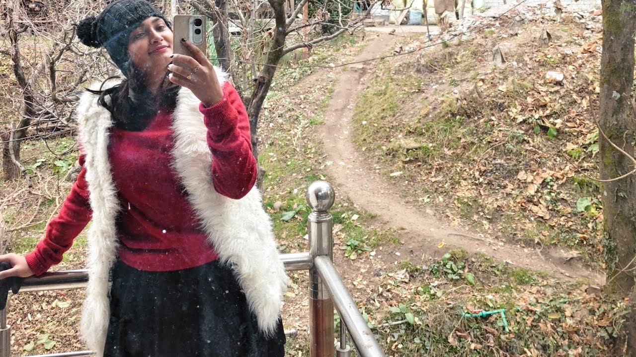 How to layer up yourself in winter especially in Winter vacation Manali & Kashmir❄️🥶 