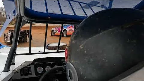 Start of 2022 Valvoline Iron Man Race from Boyds S...
