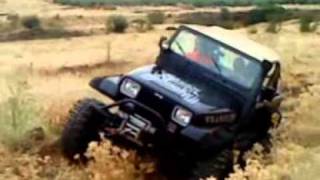 4x4 larissa women and super kid offroad .wmv