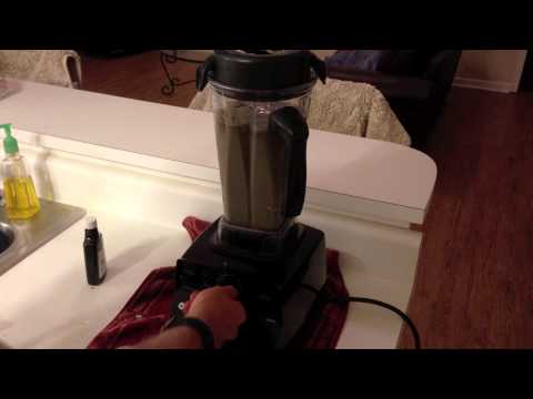 green-smoothie-and-protein-antioxidant-blast-with-vitamix-5200