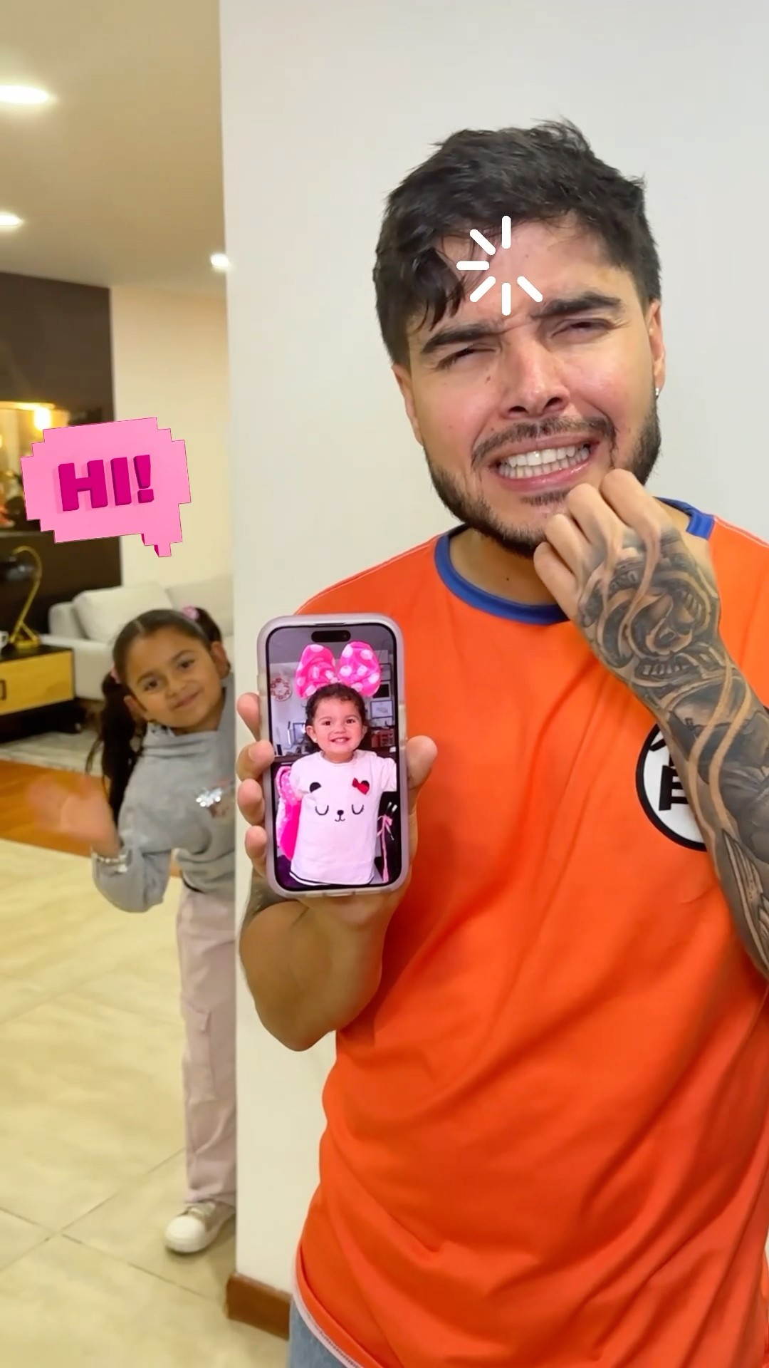ELLA ES MI HERMANITA FAVORITA !!