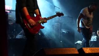Video voorbeeld van "Peter Hook & The Light - Everything's Gone Green (New Order)"