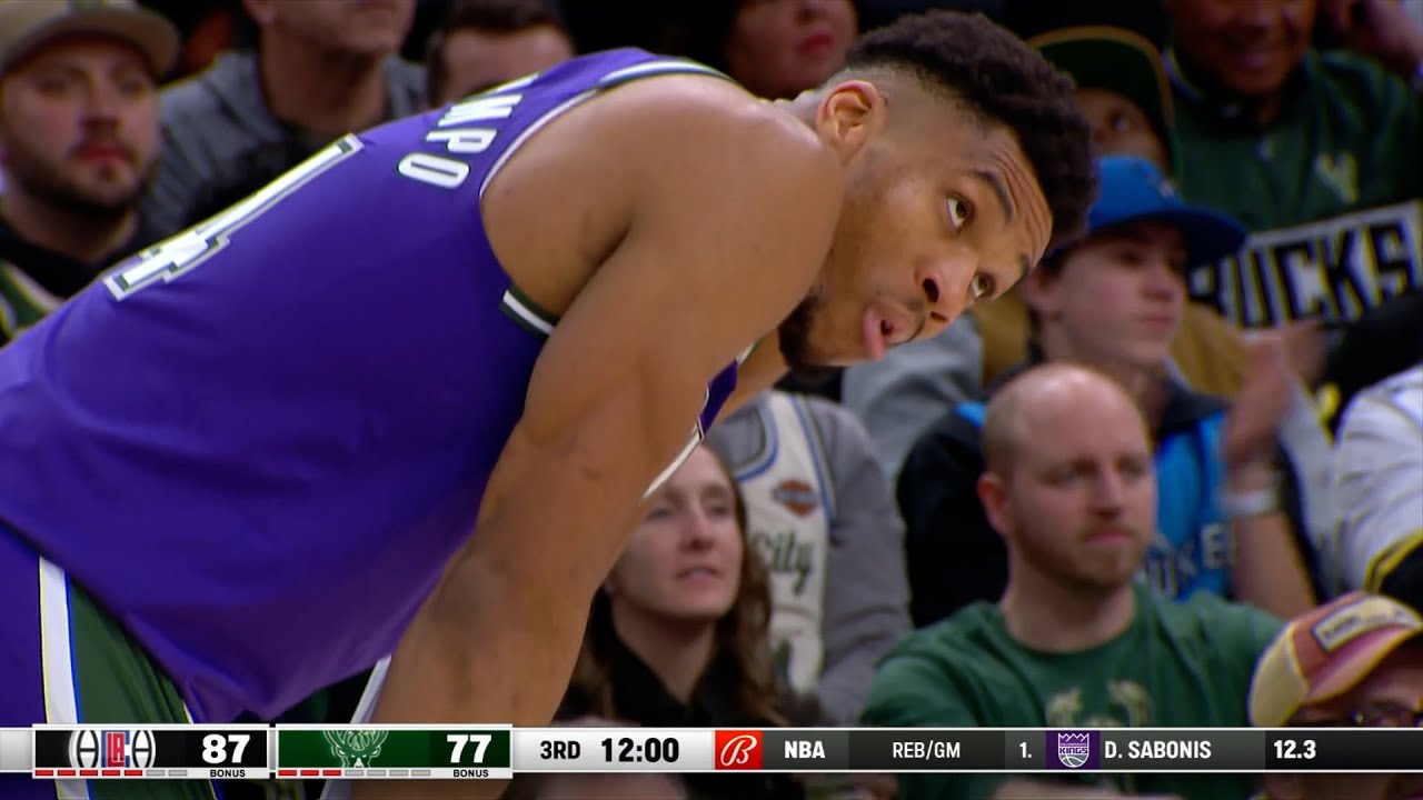 Curry lays down after Antetokounmpo terrorizes him at the rim – KNBR