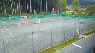 Ein schöner Tennisplatz in Rinn, Tirol, Österreich! 🇦🇹
