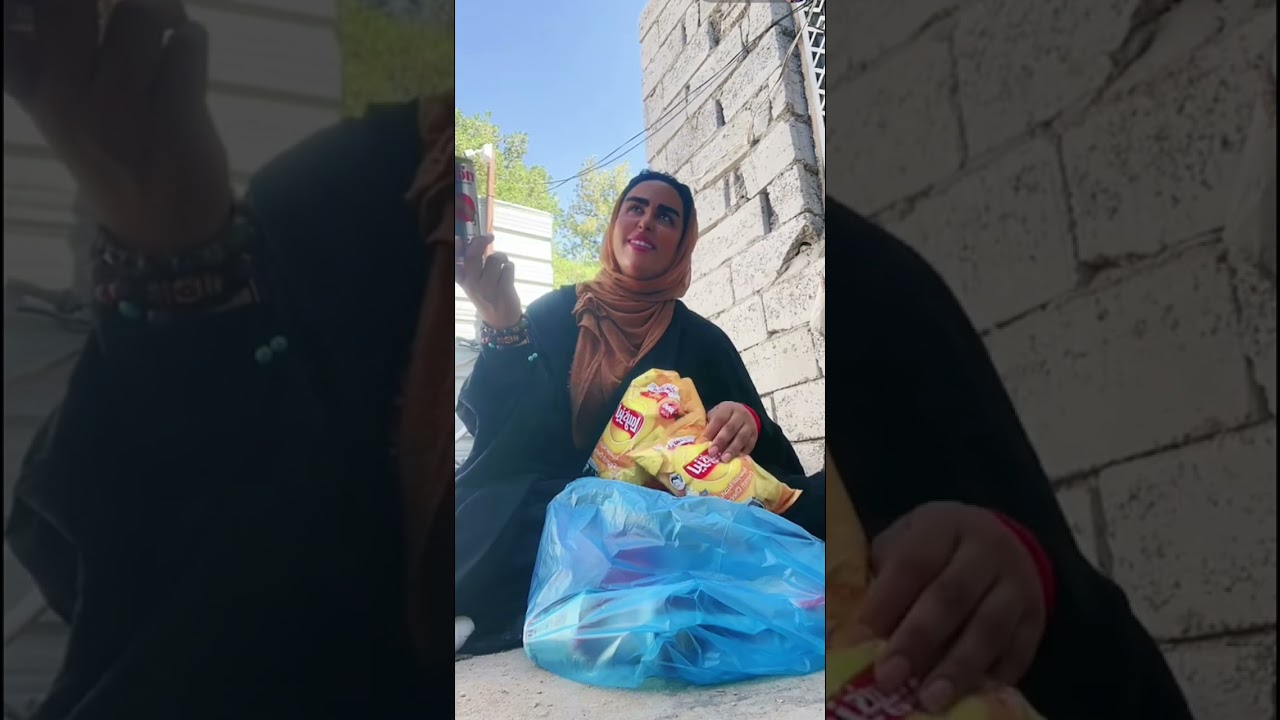 زينب بنت الديوانية توزع المشتريات ع اطفالهه/#زينب_بنت_الديوانيه #اكسبلور #لايك #العراق