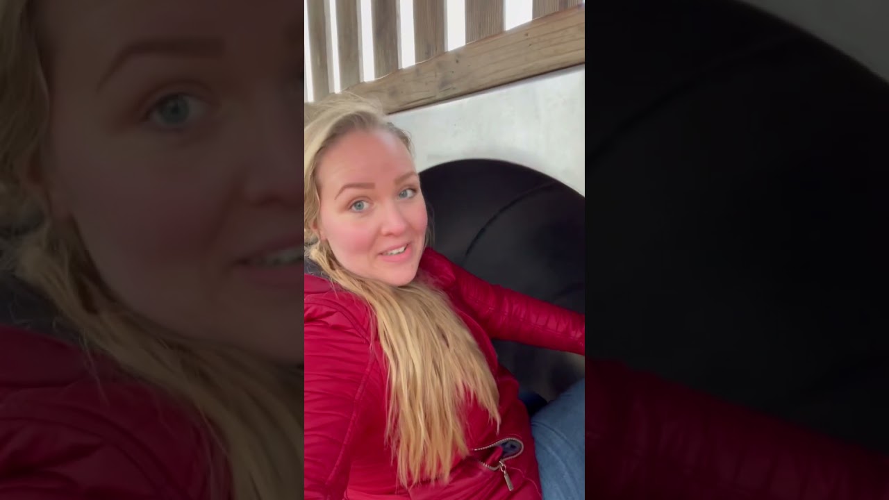 Monkeying around at Monkey World (Ape Rescue Centre) in Dorset, UK!