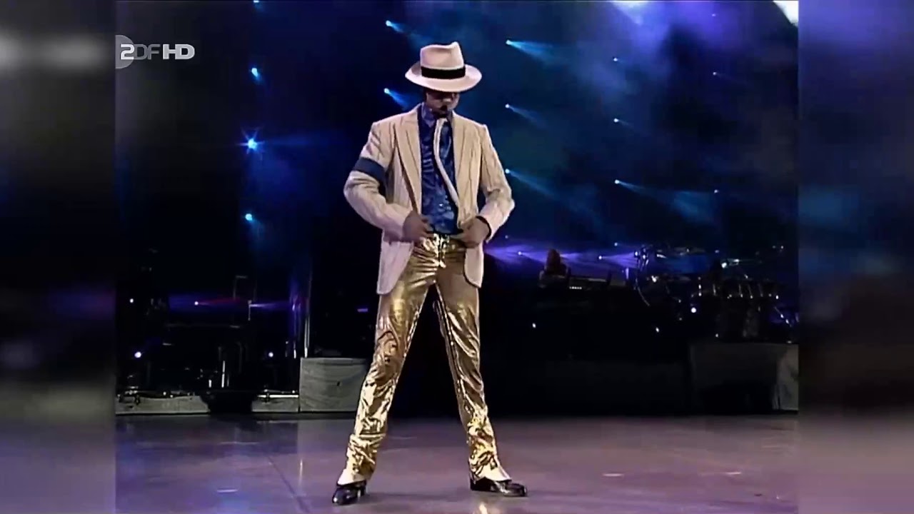 Michael Jackson Smooth Criminal Live 1997 HD - YouTube