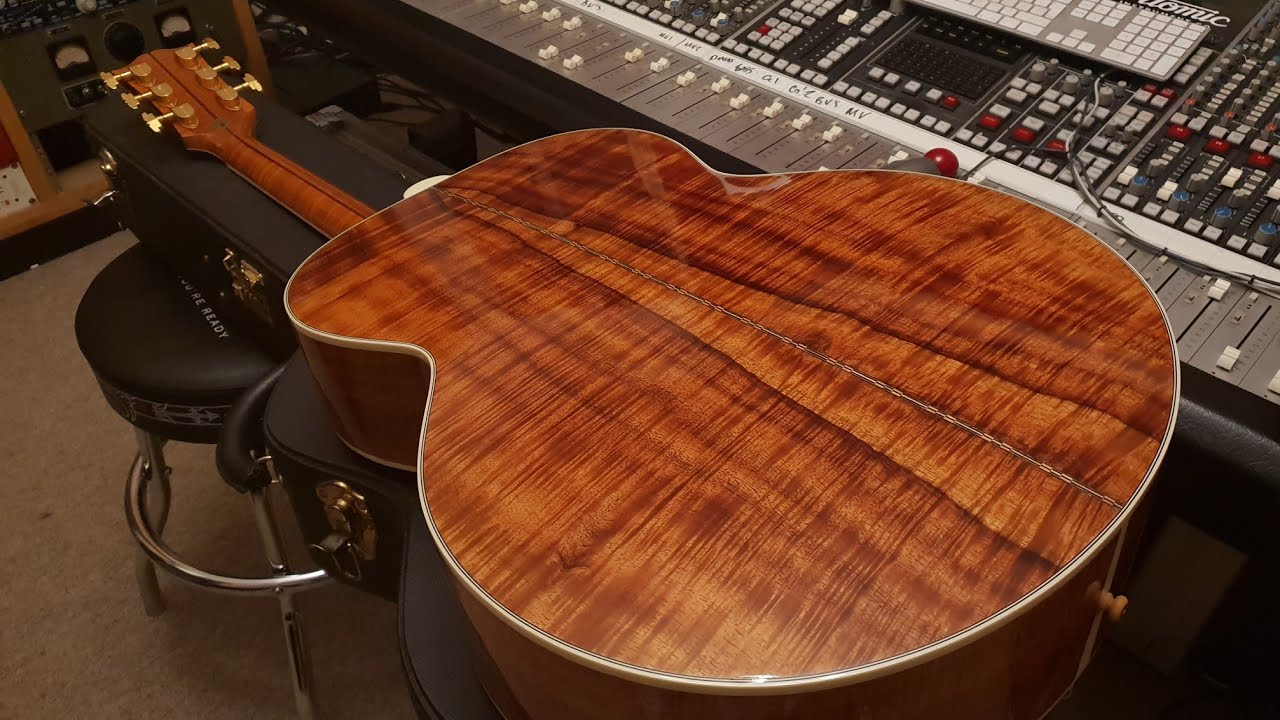 GIBSON SJ200 CUSTOM SHOP SJ-200 KOA IMPERIAL TUNERS 2006 ACOUSTIC