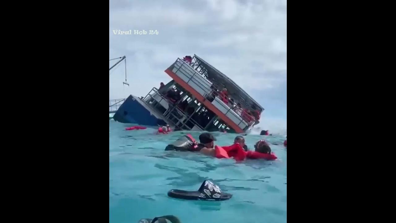 A ferry carrying passengers to the Blue Lagoon Island in the Bahamas