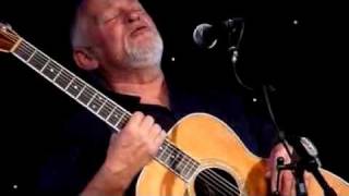 Eric Bogle : The band played "Waltzing Matilda" chords