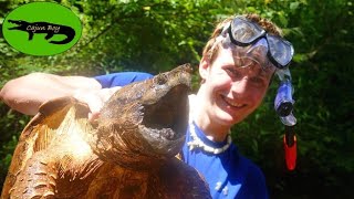 My BIGGEST Turtle Ever! - Snorkeling for an Alligator Snapping Turtle!
SUBSCRIBE FOR MORE VIDEOS! :D
MERCH! https://shop.missingink.com/lwamerch
On todays adventure, we try snorkeling the rivers of south Mississippi in search of turtles, and end up finding my biggest turtle yet!
Wanna keep up to date with all our adventures? Follow me on Instagram to see what were working on! (LINK AT TOP OF COMMENT SECTION)
Join Cajun Boy (Zachary Gray) as we take a look at the dragon of the river, and the largest freshwater turtle species in the world, the alligator snapping turtle! As always we hope yall enjoy this video!
While weve shown alligator snapping turtles in the past, both wild and captive, this was the largest wild alligator snapping turtle weve ever filmed. These giant snapping turtles grow to be well over 100lbs, with rare cases of reaching 200+lbs! Snapping turtles are known for their incredible bite force, and the alligator snapping turtle is considered to be the most dangerous turtle to handle, being as there are some recorded instances of fingers being bitten off. These turtles are becoming increasingly rarer in their home range due to over fishing and habitat pollution, so any good publicity for these guys is a huge win!
Welcome to the Lifes Wild Adventure channel! With lots of adventure, fun, and most importantly, animals! Join Zachary Gray, a young wildlife enthusiast, on all of his adventures with some of the most unique creature on the planet! From the smallest ants, to the big dinosaur like crocodilians, this channel is all about getting YOU into wildlife! This channel is all about animal education and exploration, learning about the world around us, and the animals we share it with!
New videos every weekend! My BIGGEST Turtle Ever! - Snorkeling for an Alligator Snapping Turtle!