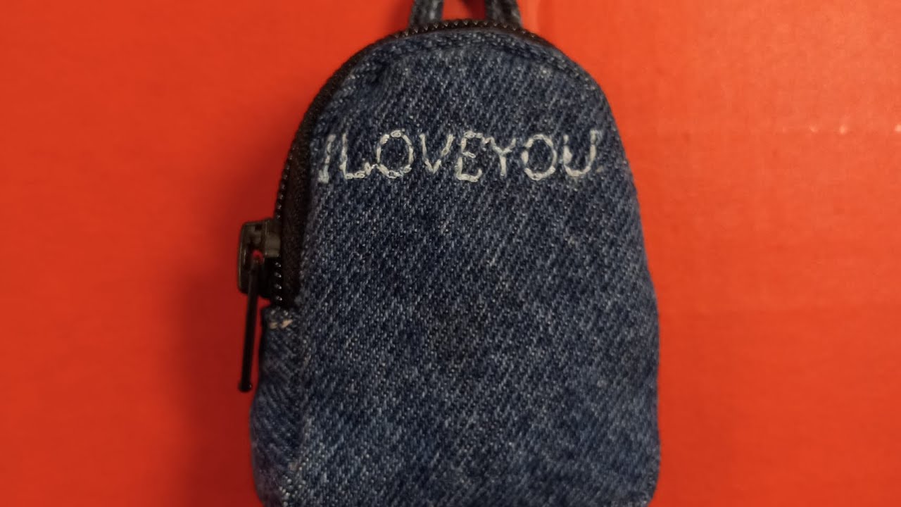 first-time Diy mini keyholder from old jeans @MrGrace-craftplay