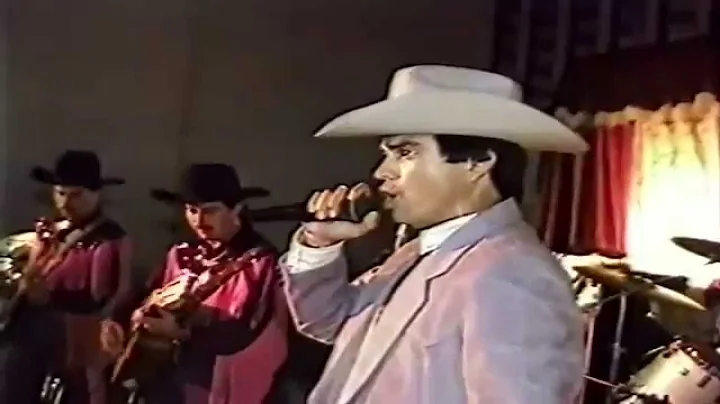Chalino Snchez - Nieves de Enero (En Vivo)