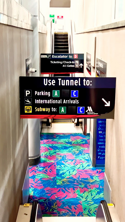 Houston Airport Subway Train Journey IAH People Mover Texas #train #shorts