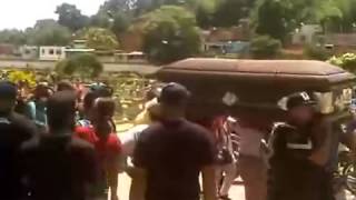 ENTIERRO DE LUIDIG OCHOA