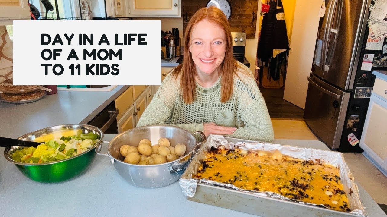 DAY IN A LIFE OF A MOM TO 11 KIDS