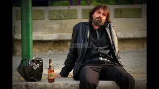 Aşk Paylaşılmaz - Fon Müziği