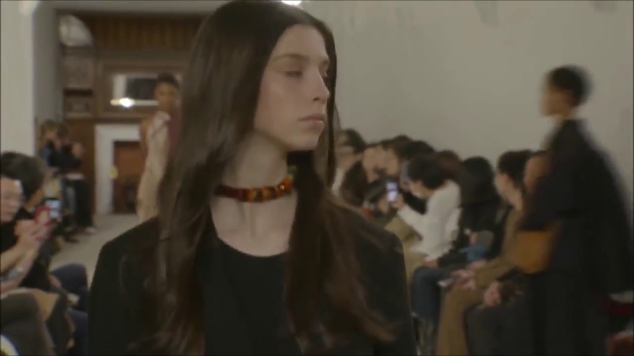 MANU MILOQUI for Loewe Fall Winter 2018