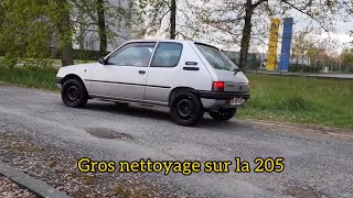 Je refait le dessous de la caisse a neuf. Peugeot 205