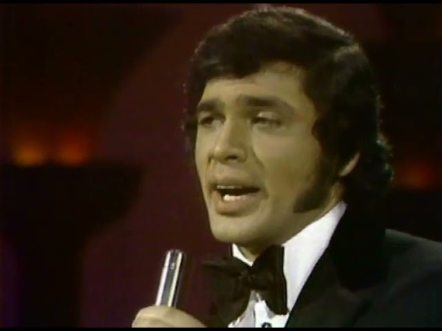 Engelbert Humperdinck - Lonely is a Man Without Love class=