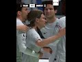 ทีมรวมนักเตะสูงที่สุด ปะทะ นักเตะที่เตี้ยที่สุดในเกม FIFA 22
