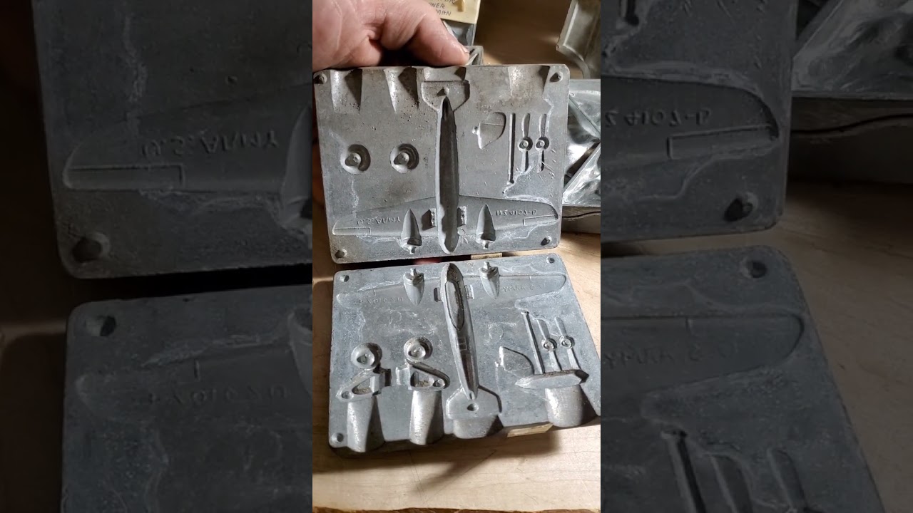 I Scored Big On These Vintage Home Foundry Lead Toy Soldier Molds