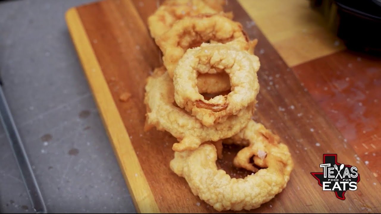 Texas Eats - Try this simple recipe for beer-battered Texas Sweet Onion  Rings - YouTube