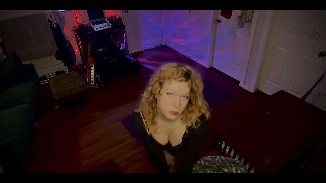 💝Trans girl yoga 🦋🌺💸stretching and dancing 