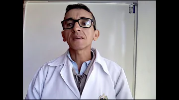 Qual a explicação darwinista para a evolução do pescoço das girafas?