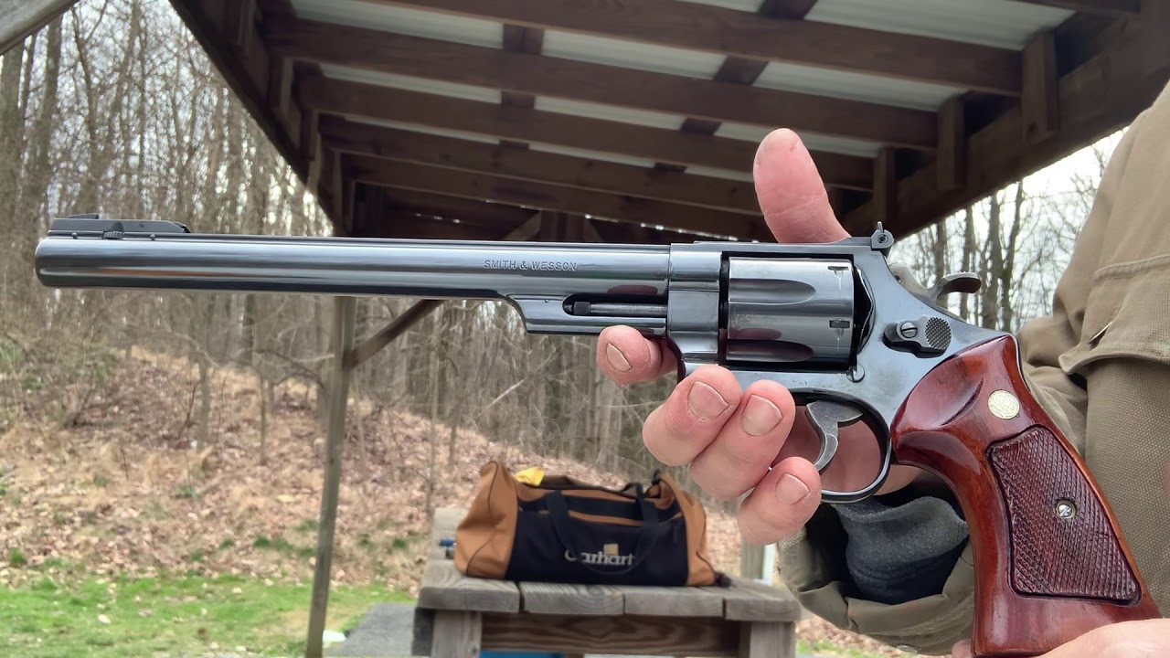 Smith and Wesson 29-3 Silhouette range view