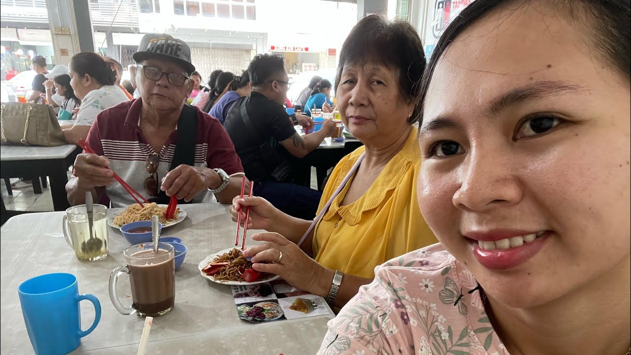 Makan Burger Sponser Mujah Channel//Makan Mee Kampua Sibujaya// Beli Ubi & Lauk Di Tamu Sibujaya