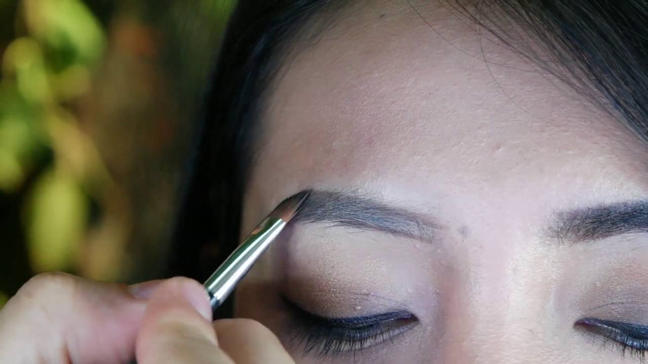 Mau Alis kece? Ini tutorialnya! | The Body Shop Indonesia