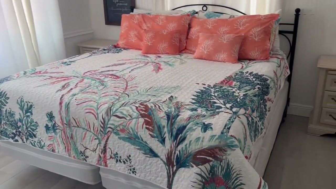 111 Bahia VIA, Fort Myers Beach, FL 33931