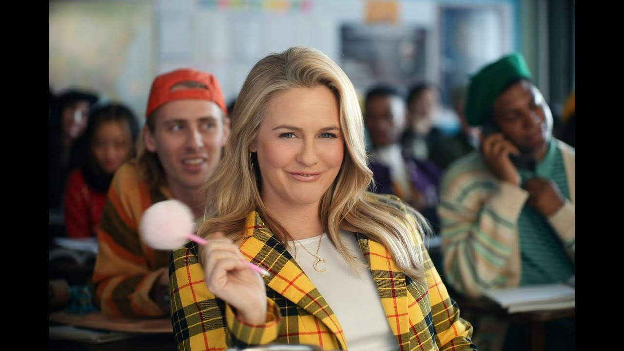 Alicia Silverstone Says Fame After 'Clueless' 'Was Very Complicated