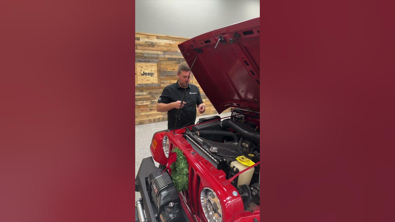 Install a Wreath on the Grill of a 9706 Jeep Wrangler TJ YouTube
