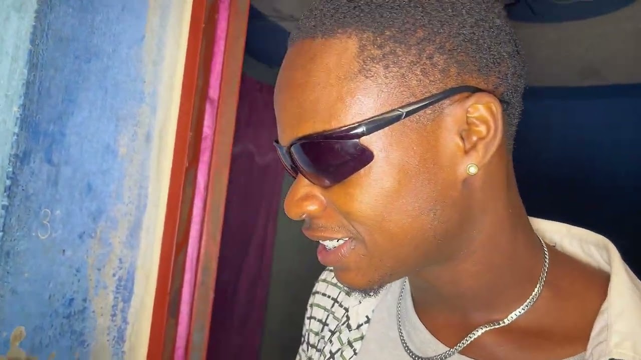 Tòg visye 😂😂😂