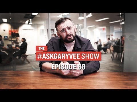 #AskGaryVee Episode 88: Disney's Magic Band, Selling Stuff on Meerkat & Safety First thumbnail