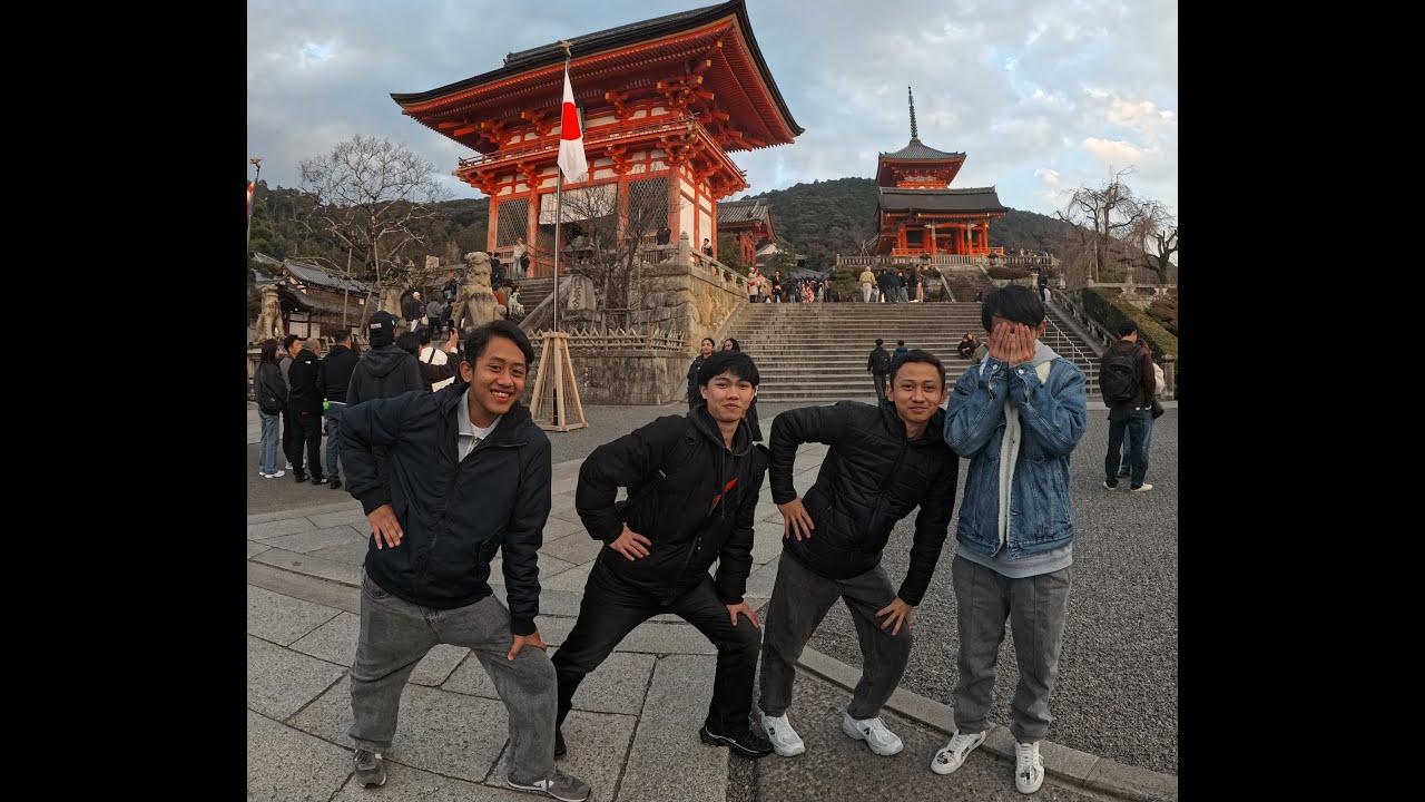 Episode.2 Japan, Kyoto ( Jalan sambil jajan di Fushiminari dan Kiyomizudera, Nyobain Mochi Viral )