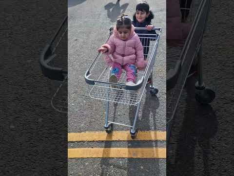 جيان عم تبكي تقول لجان اتركني