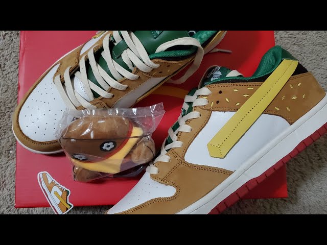 Unboxing Vandy the Pink Tofu Burger Sneaker