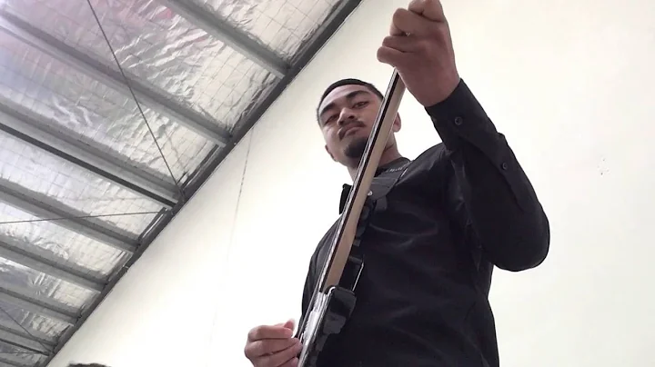 Shalom Oofou (SHANDAL) jamming at combine