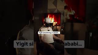 Uch qora tanli yigit xitoylik qizni sikishadi