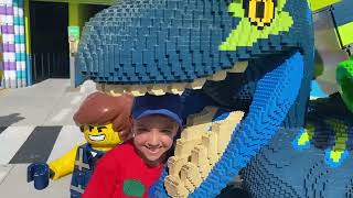 Legoland Adventures!  Glamrock Freddy Battery Is Low!  4 Million Subscriber Special!