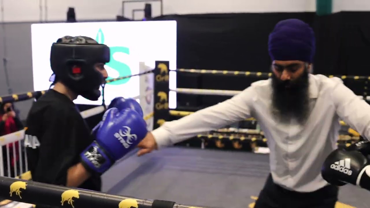 Fight 13 Veeraj Singh V Manav Singh