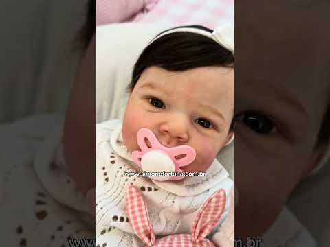 BEBÊ APRIL