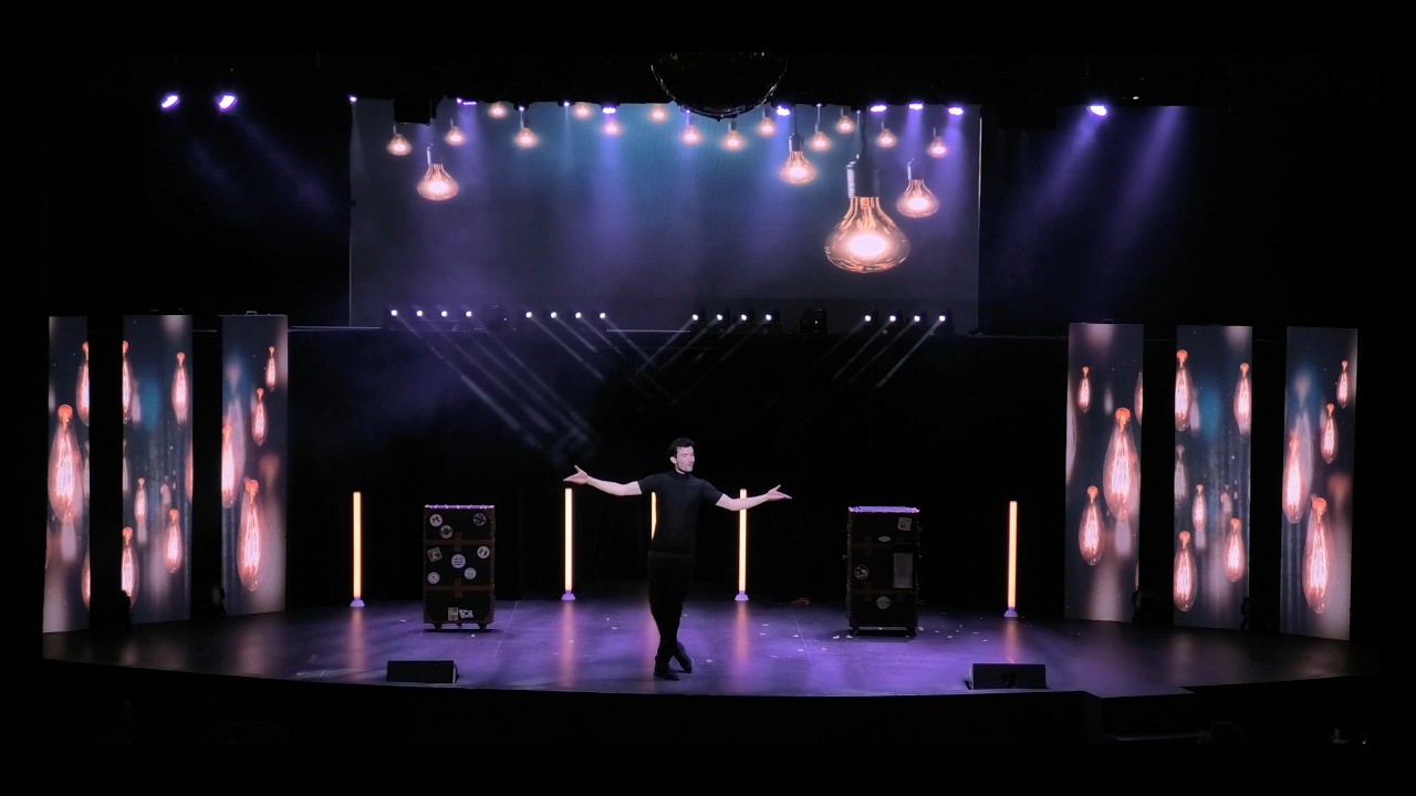 Oliver Moura — One Man Show