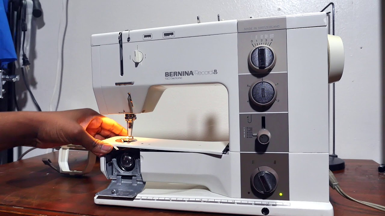 Bernina record 930 - YouTube