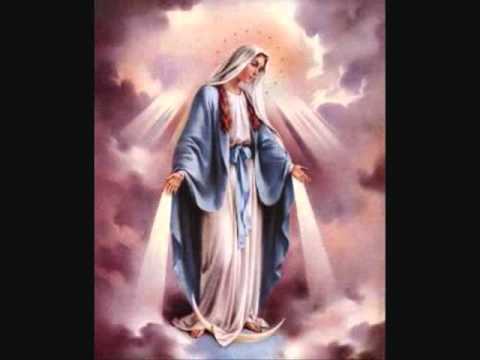 Alto Mando Es El Senor Himno A Maria.wmv