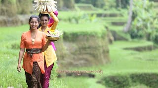 PUJA TRISANDHYA SIANG (KPID BALI)